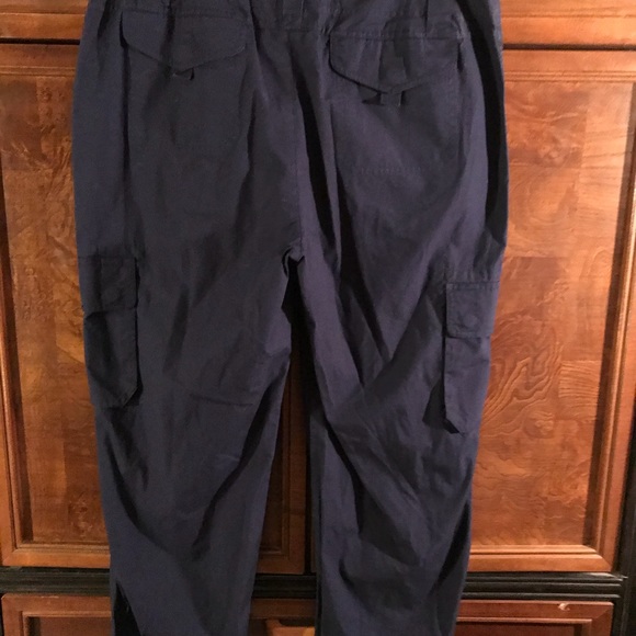 NWOT Ralph Lauren Lauren Active Cropped pants. - Picture 3 of 8